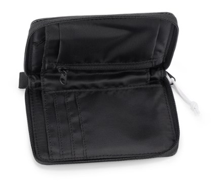 The North Face Base Camp Voyager Wallet 1