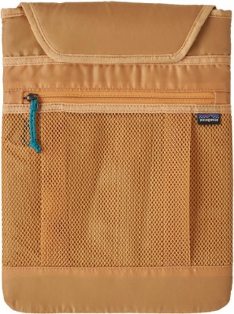 Patagonia Atom 20L Tote Pack 3