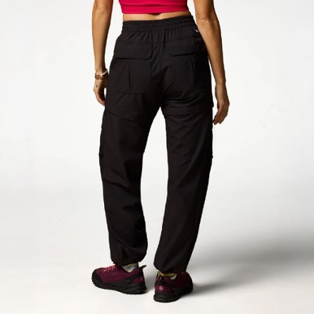 On Body Image of color Cotopaxi Black