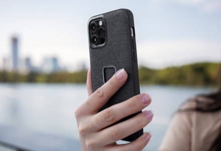 Peak Design Everyday Case - iPhone 12 7