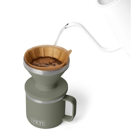 YETI Rambler Pour Over 4