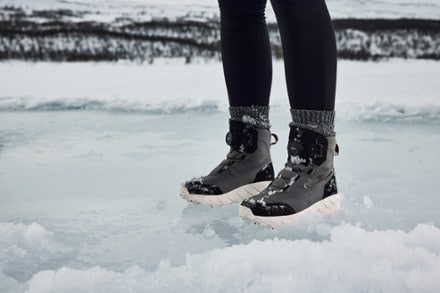ICEBUG Alne BUGrip Boots - Women's 6