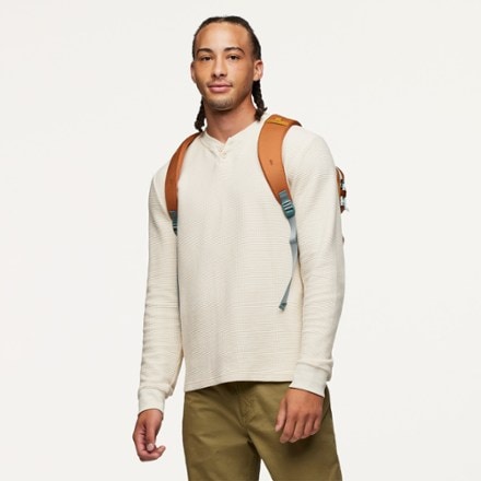 Cotopaxi Tasra 16 L Daypack 10