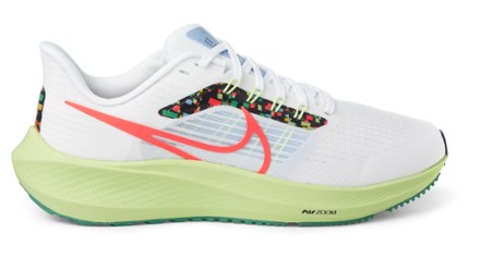 Dinamarca carbohidrato crucero Nike Air Zoom Pegasus 39 Road-Running Shoes - Women's | REI Co-op