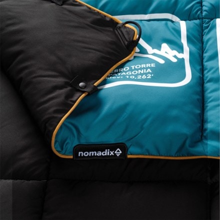 Nomadix Graphene Puffer Blanket 1