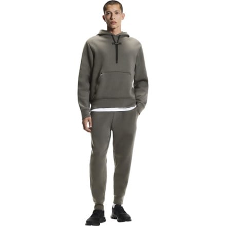 On Focus Tech Sweatpants - Men's 3