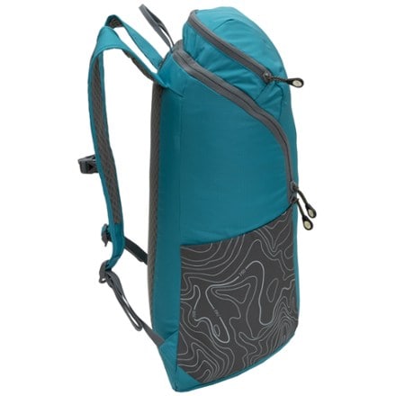ALPS Mountaineering Contour 18 Pack 5