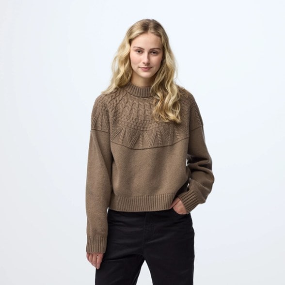 On Body Image of color Suede Brown