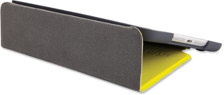 Open angled view (Lime)