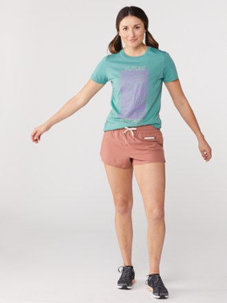 Vuori Clementine 2.0 Shorts - Women's 2.5" Inseam 3