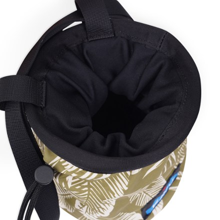 KAVU Keep Climbing Chalk Bag 3