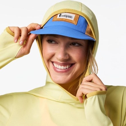 Cotopaxi Sombra Sun Hoodie - Women's 4