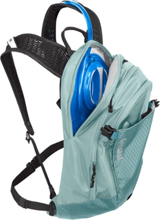 CamelBak M.U.L.E. 12 Hydration Pack 100 fl. oz. - Women's 5