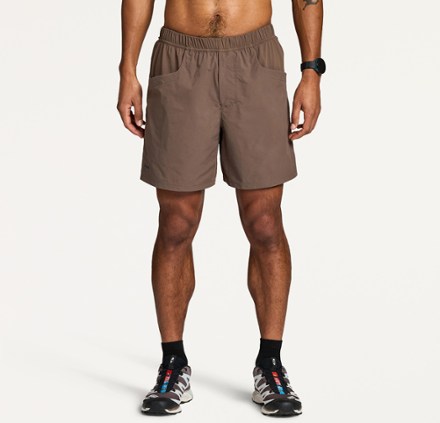 Janji Trekker 6" Shorts - Men's 1