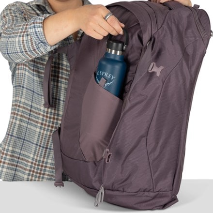 Osprey Fairview 40 Travel Pack - Women's Water bottle not included