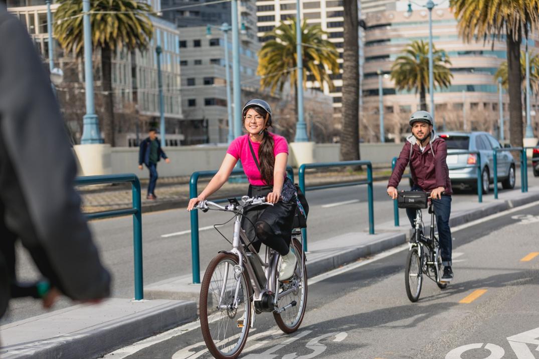 Location Image for Domino Handlebar Bag