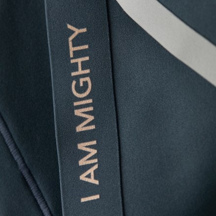 RHONE Instinct Contrast Longline Bra 5