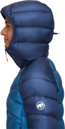 Mammut Taiss IN Hooded Down Jacket - Men's 4