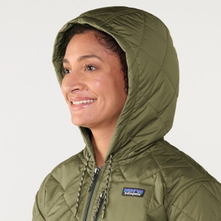 Patagonia Diamond Quilted Insulated Bomber Hoody - Women's 6