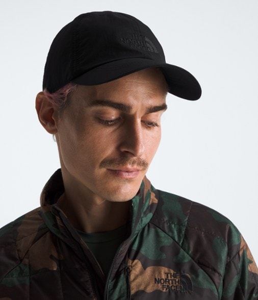 On Body Image of color Tnf Black
