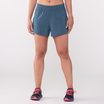 Active Pursuits 4.5" Shorts - Women's