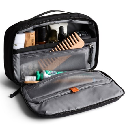 Bellroy Hanging Toiletry Kit | REI Co-op