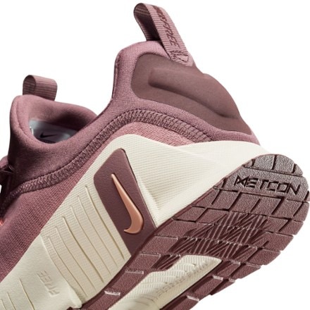 Nike Free Metcon 6 Workout Shoes - Women's 7