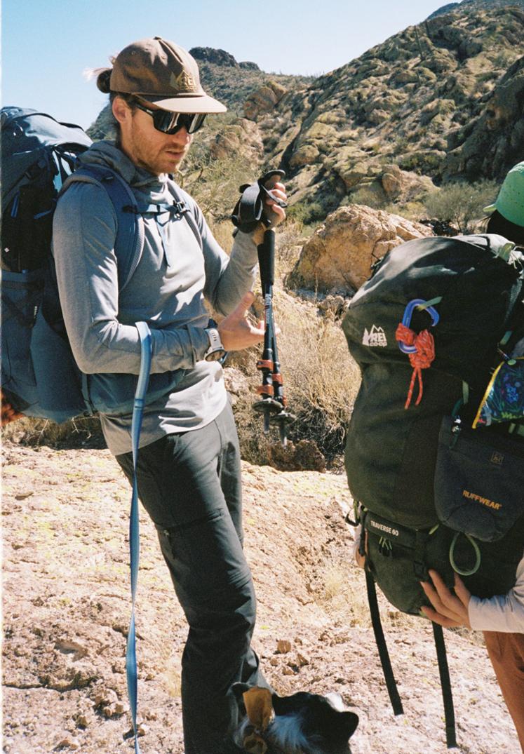 Location Image for Sahara Stretch Convertible Pants - Men's