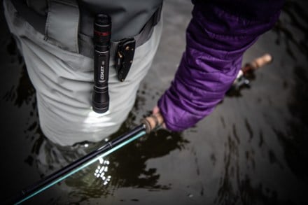 Coast G32 Flashlight 9