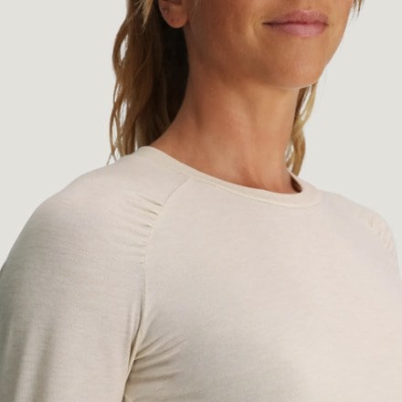 Free Fly Elevate Lightweight Fitted Long-Sleeve Shirt - Women's 4