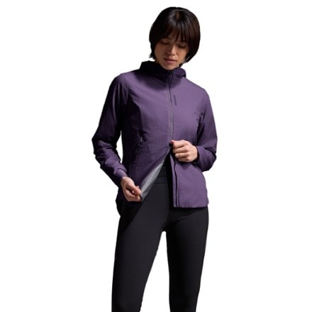 GOREWEAR CONCURVE WINDSTOPPER Insulated Hooded Jacket - Women's 4