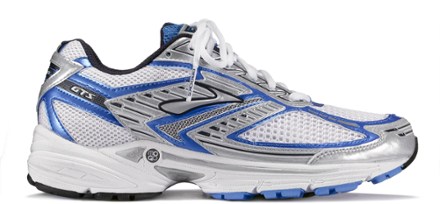 brooks adrenaline running