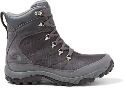 the north face men's chilkat iii high rise hiking boots