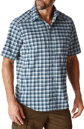 rei sahara short sleeve shirt