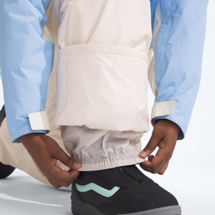 The North Face Freedom Insulated Snow Pants - Women's 8