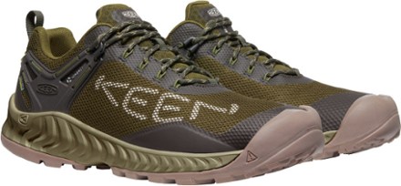 KEEN NXIS EVO Waterproof Hiking Shoes - Men's 2