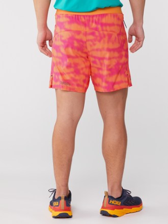 Janji 7" Traverse 2-in-1 Shorts - Men's 2