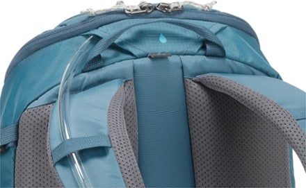 REI Co-op Trail 25 Pack Hydration port an tube routing (reservoir not included)