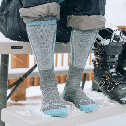 Darn Tough Edge Over-the-Calf Midweight Ski and Snowboard Socks - Women's 4