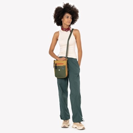 Sherpani Lima Shoulder Bag - Women's 4