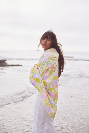 Slowtide Psychedelic Sunshine Beach Towel 2