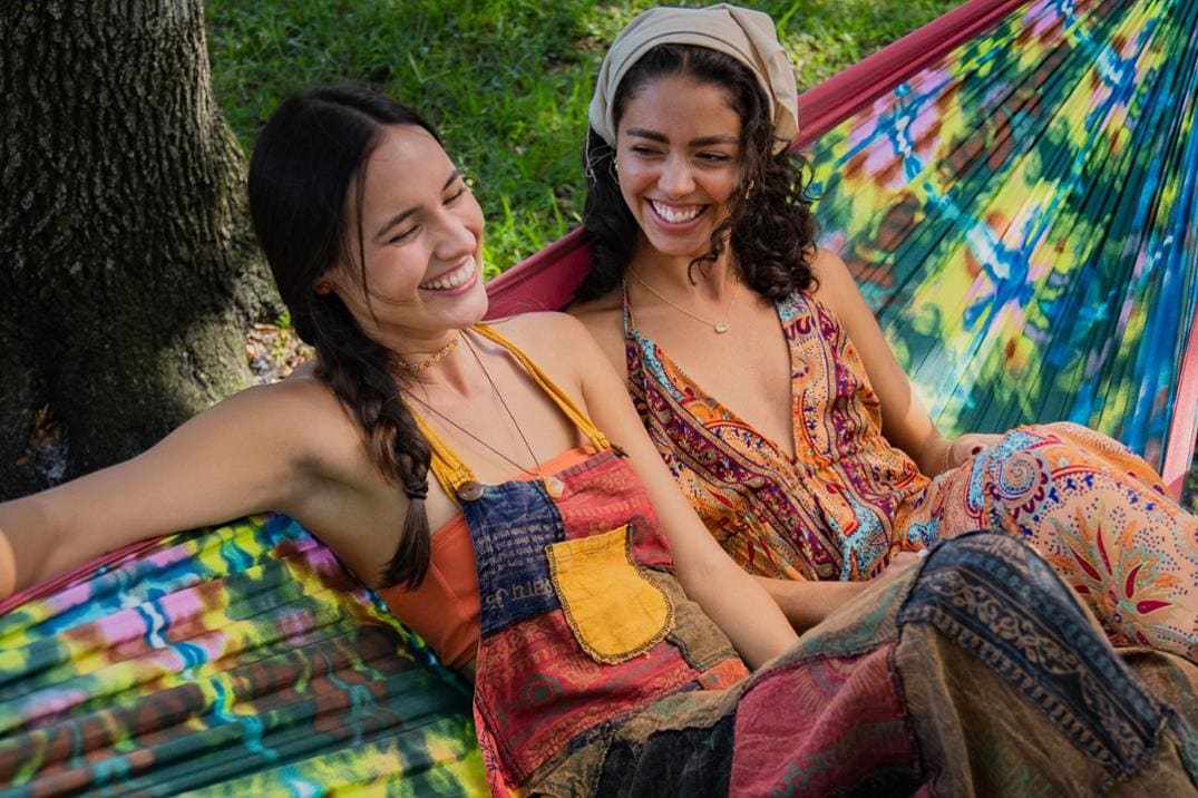 Location Image for DoubleNest Hammock - Print