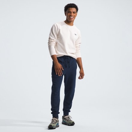 The North Face Heritage Patch Joggers - Men's 3