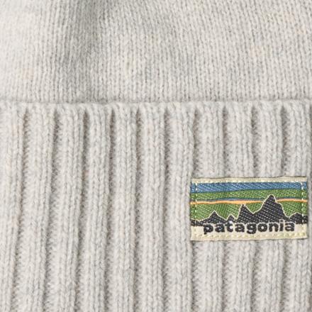 Swatch Image of color Og Legacy Label/Crisp Grey