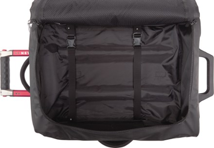 The North Face Base Camp Voyager Roller Bag - 21" 5