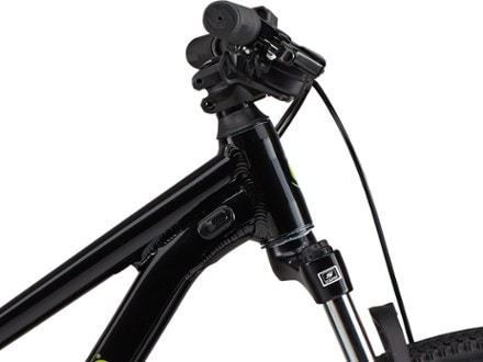 Cannondale Trail 26 Kids' Mountain Bike 8