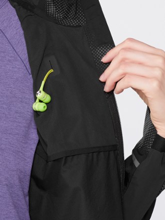 On Weather Lumos Jacket - Women's 4