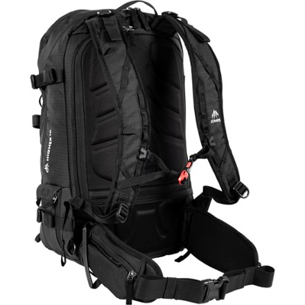Jones Higher 32 Snow Pack 1