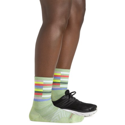 Darn Tough Relay Micro Crew Ultra-Lightweight Running Socks - Women's 2