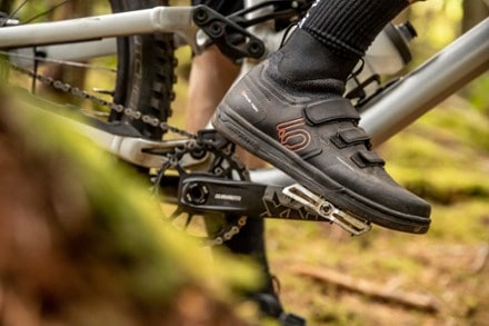 Five Ten Freerider Mid Pro VCS Mountain Bike Shoes - Men's 9